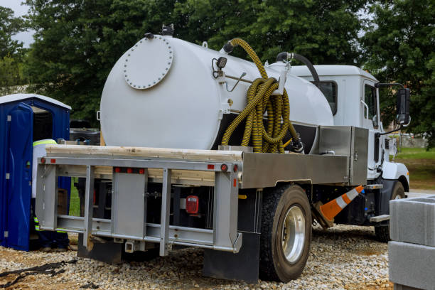 Affordable portable toilet rental in Poplar Plains, CT